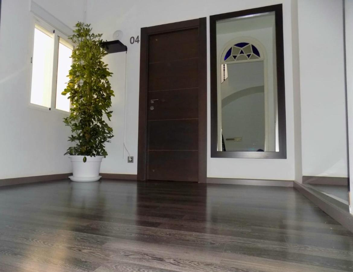A Pousada Residencia Viriato Sevilha Exterior foto